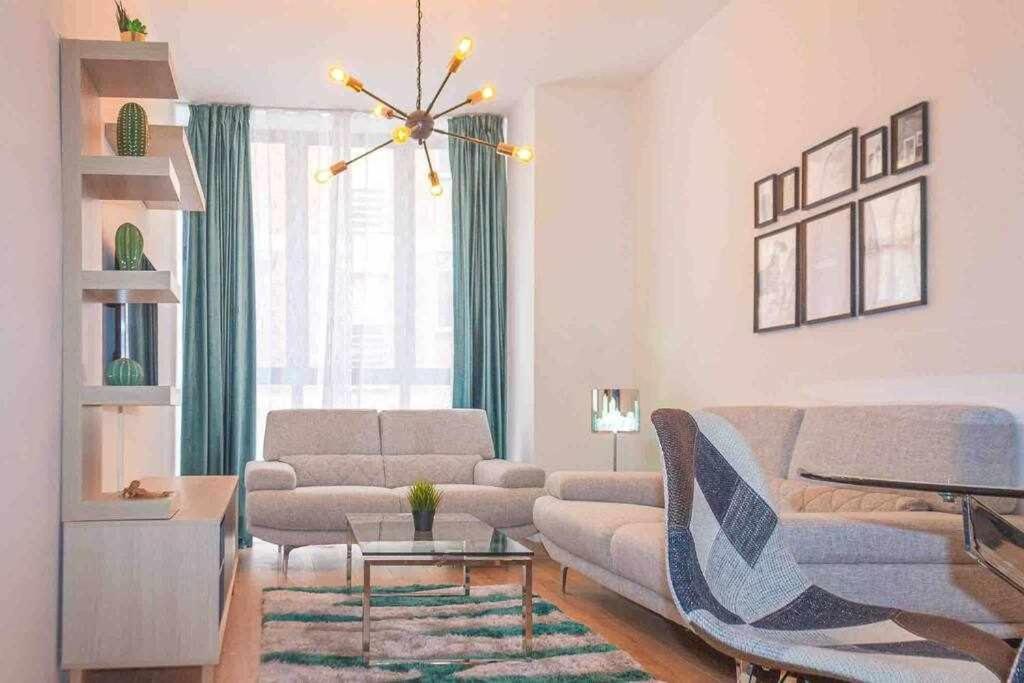 Apartment Central House กัสเตญองเดลาปลานา ภายนอก รูปภาพ